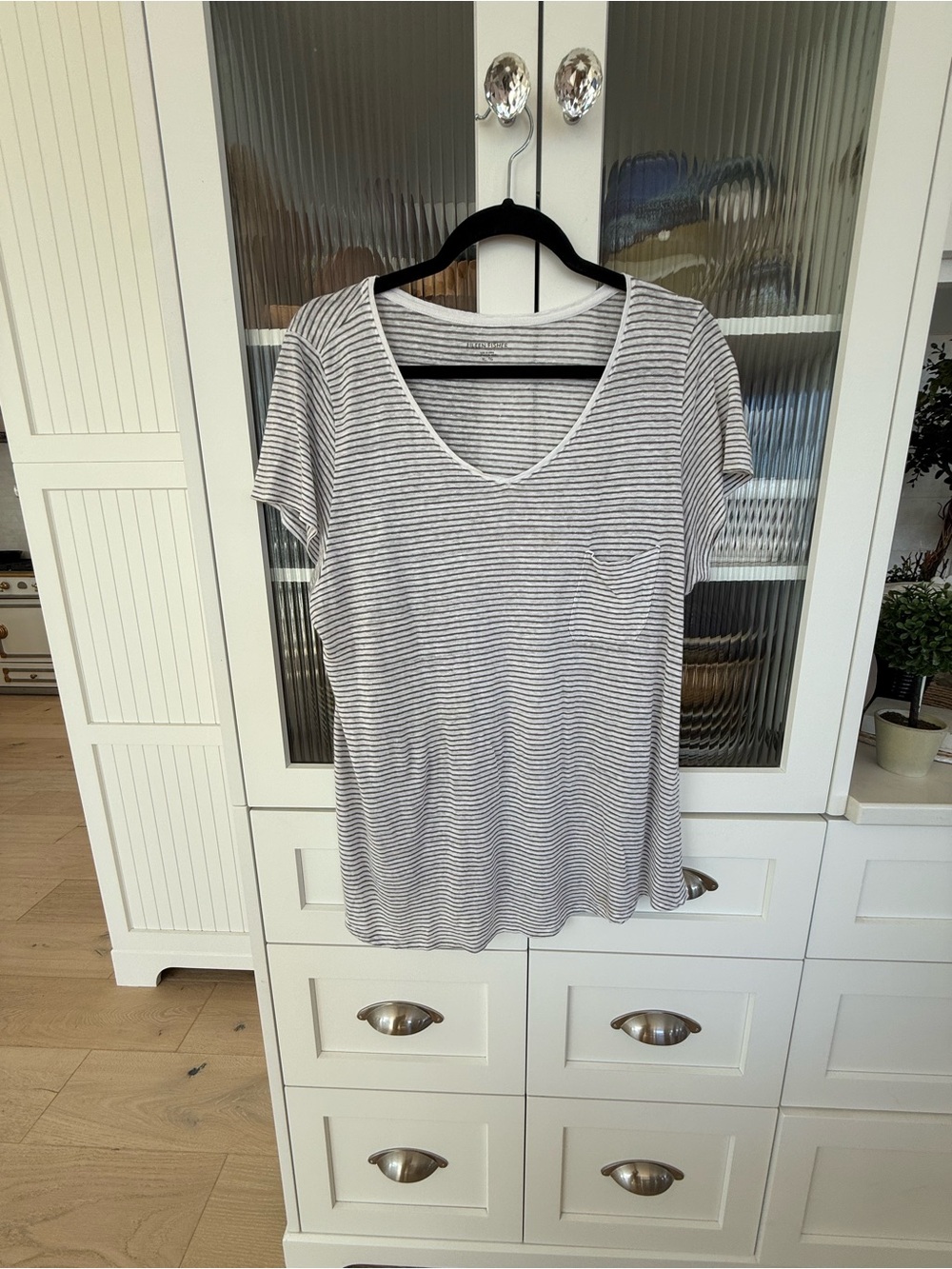 Eileen Fisher 100% linen t-shirt